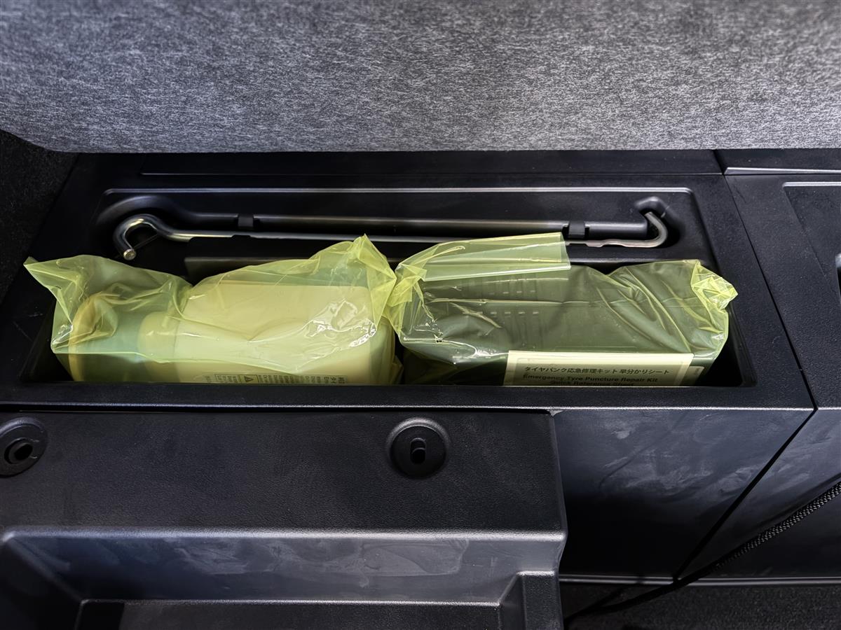 2019 Lexus NX 300h 4WD,SunRoof,Version L,Vented seats Carousel 8