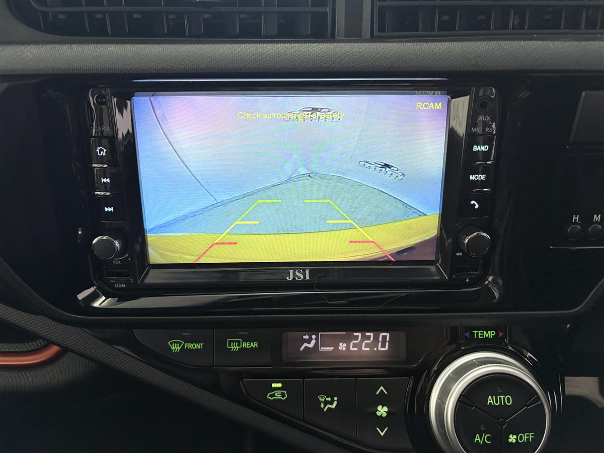 2015 Toyota Aqua X-URBAN , PUSH START,ALLOYS Carousel 17