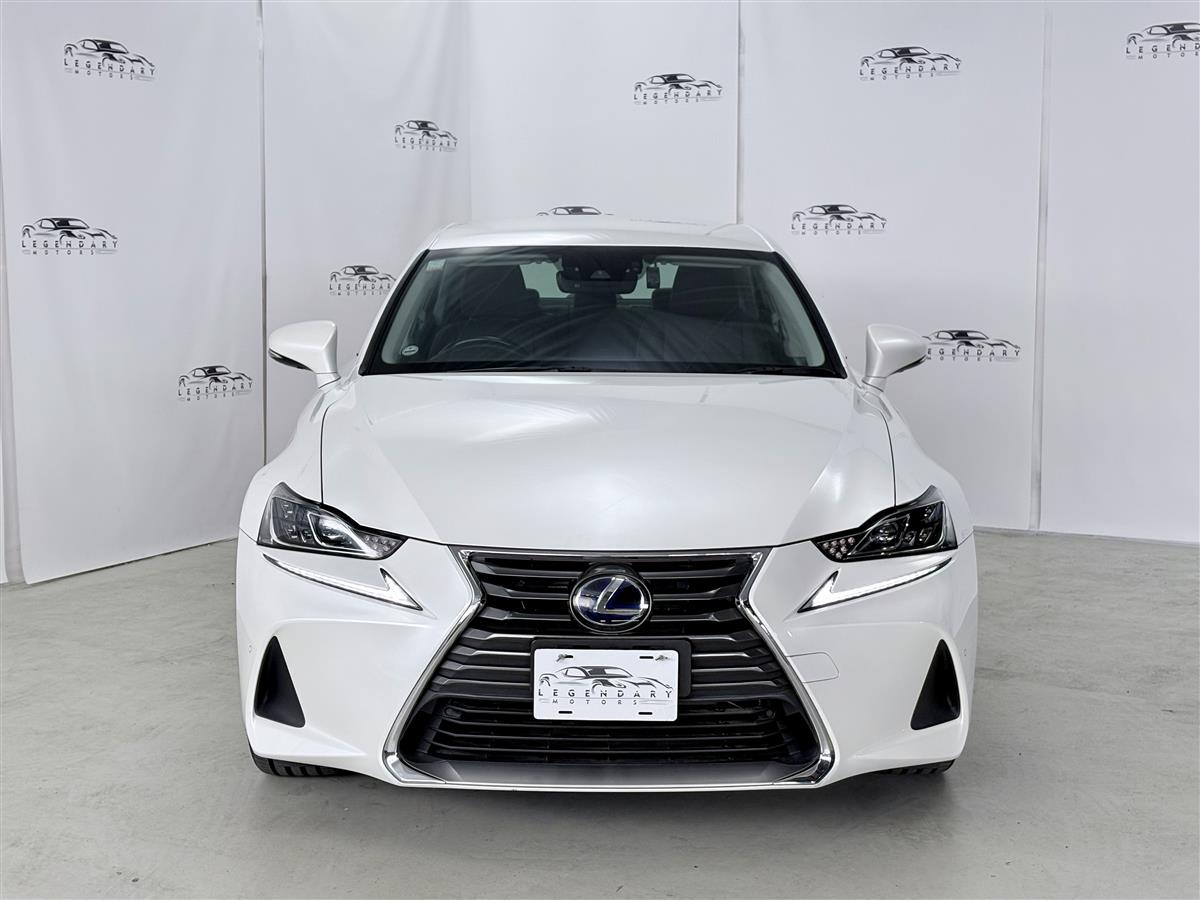 2019 Lexus IS 300h Hybrid,Blind spot, RADAR CRUISE Carousel 1