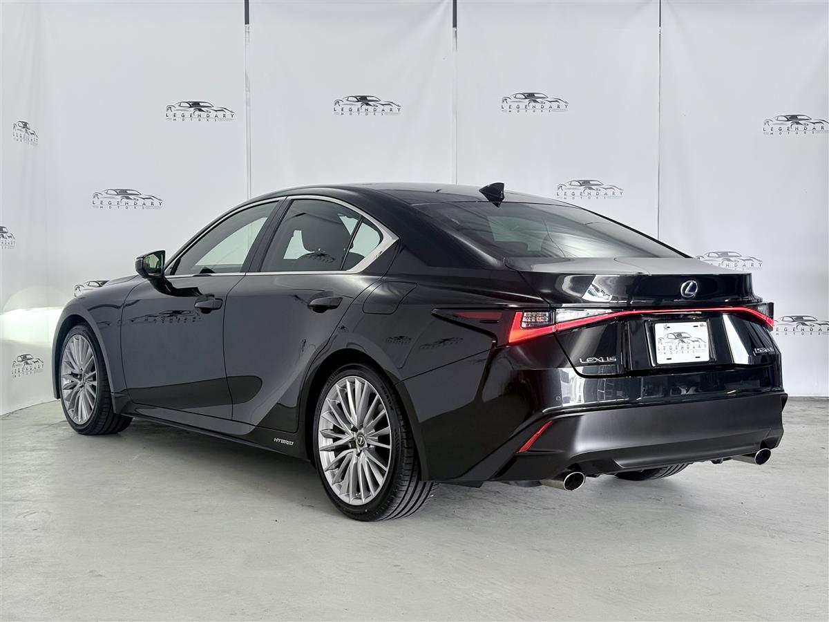 2021 Lexus IS 300h Limited,Hybrid,Carplay,360 Camera Carousel 3
