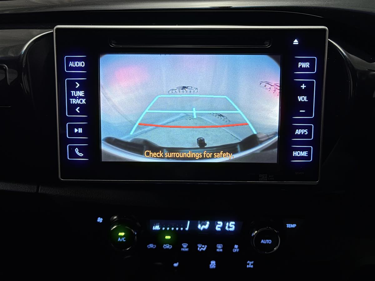 2019 Toyota Hilux SR5 Cruiser,2WD,NZ NEW,tow bar Carousel 17