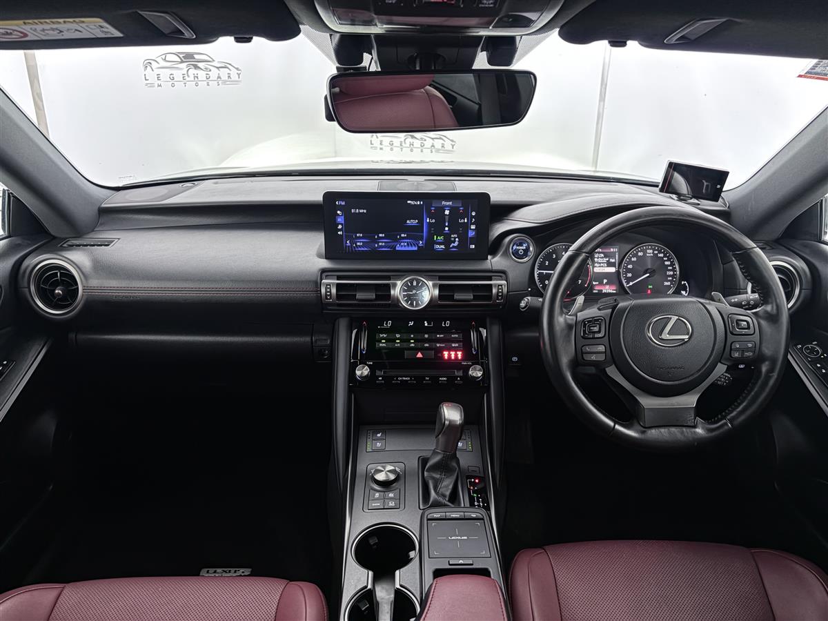 2021 Lexus IS 300h Limited,Hybrid,Carplay,360 Camera Carousel 10