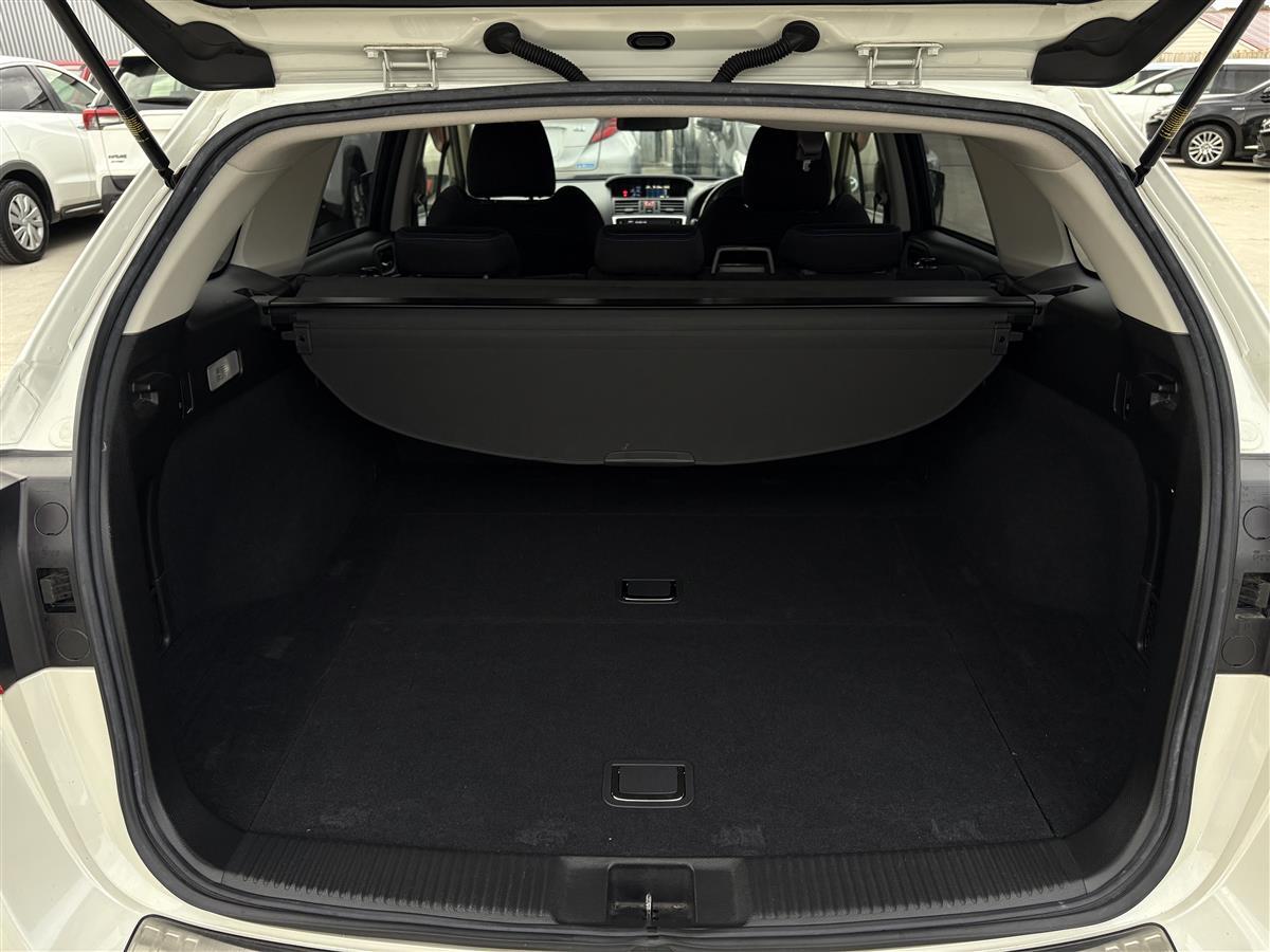 2014 Subaru Levorg GT-S ,SERVICE HISTORY SINCE NEW Carousel 8