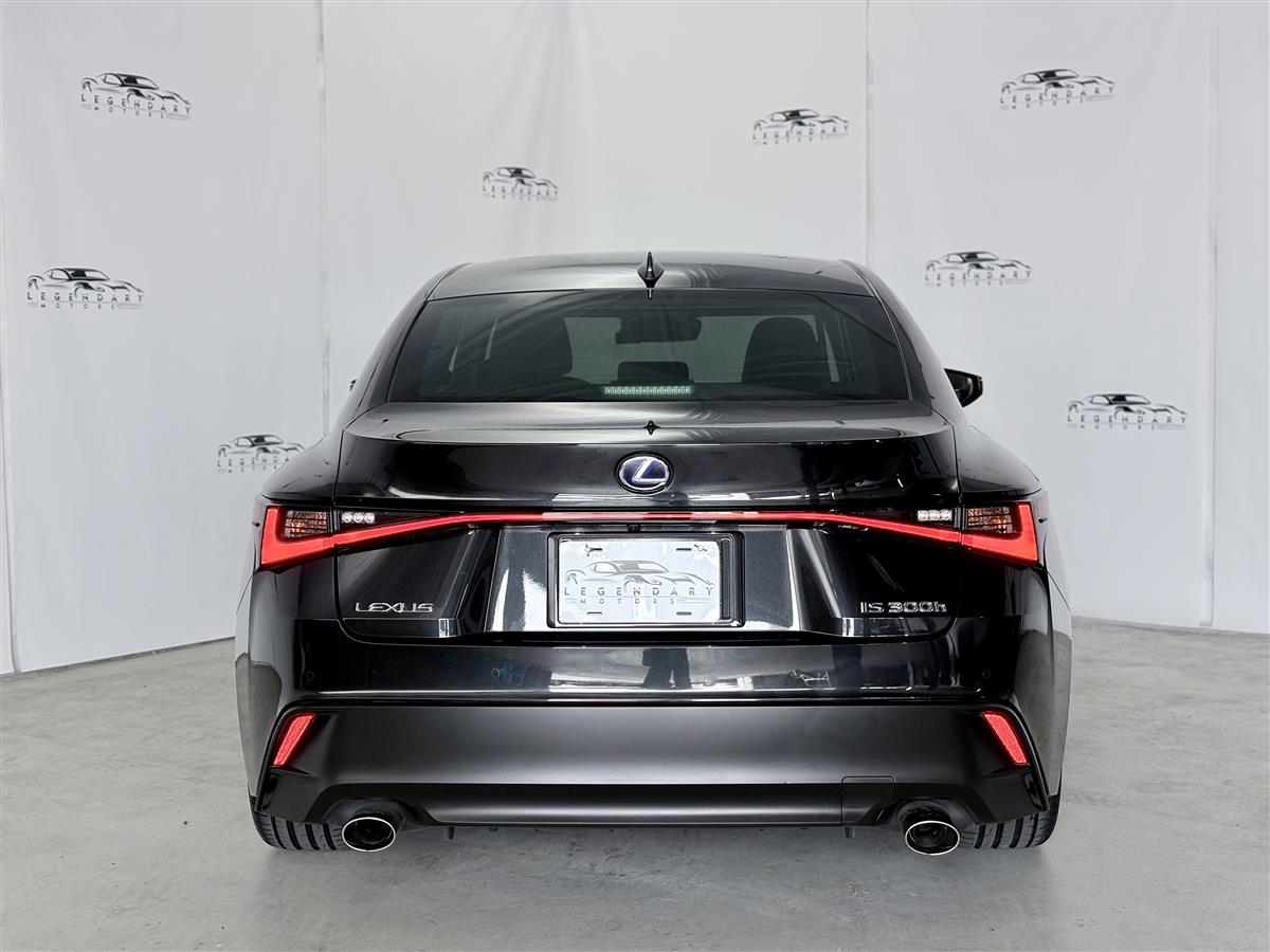 2021 Lexus IS 300h Limited,Hybrid,Carplay,360 Camera Carousel 4