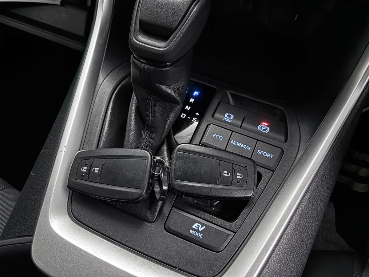 2019 Toyota RAV4 HYBRID 74847 KM,BLUETOOTH Carousel 17