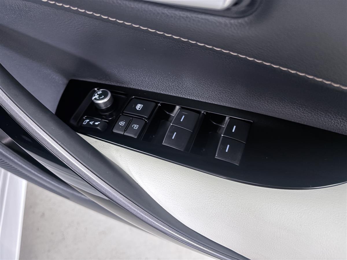 2023 Toyota Corolla 1.8 Touring Hybrid WXB,Radar Cruise Carousel 13