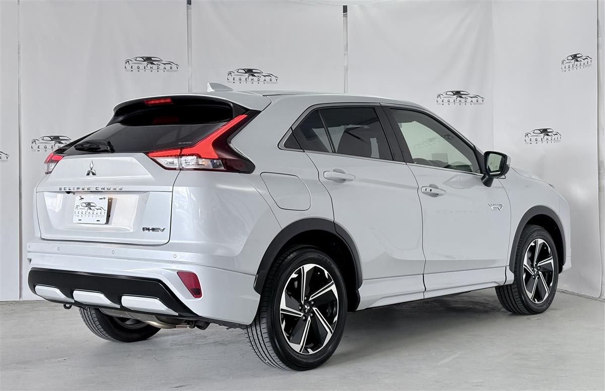 2020 Mitsubishi Eclipse Cross PHEV 4WD,360 camera,HUD,CARPLAY Carousel 5