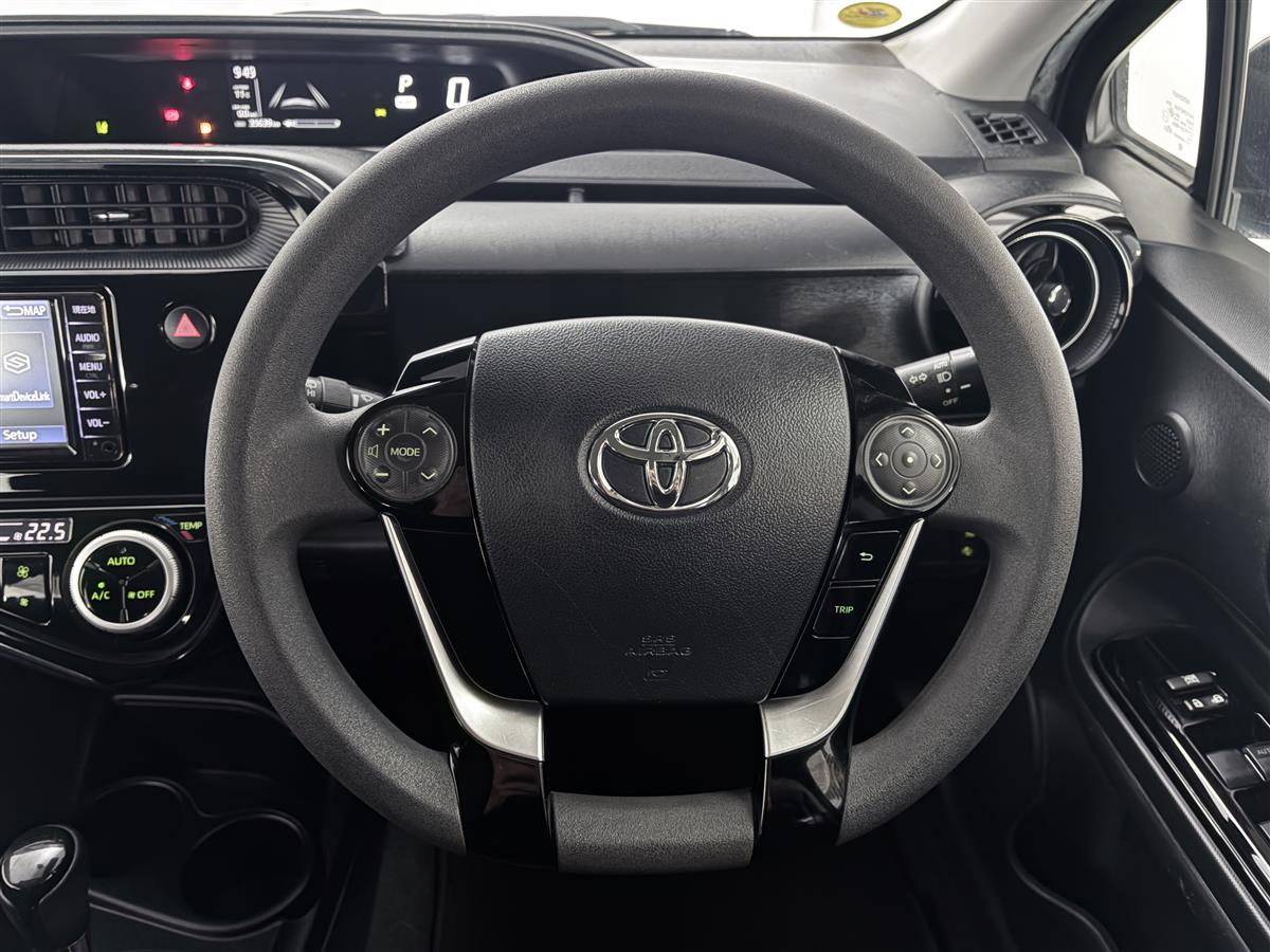 2019 Toyota Aqua 1.5 S style HYBRID low k,Push start Carousel 11