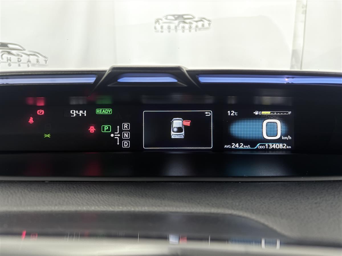 2015 Toyota Prius 1.8S Reverse Camera,Radar cruise Carousel 15