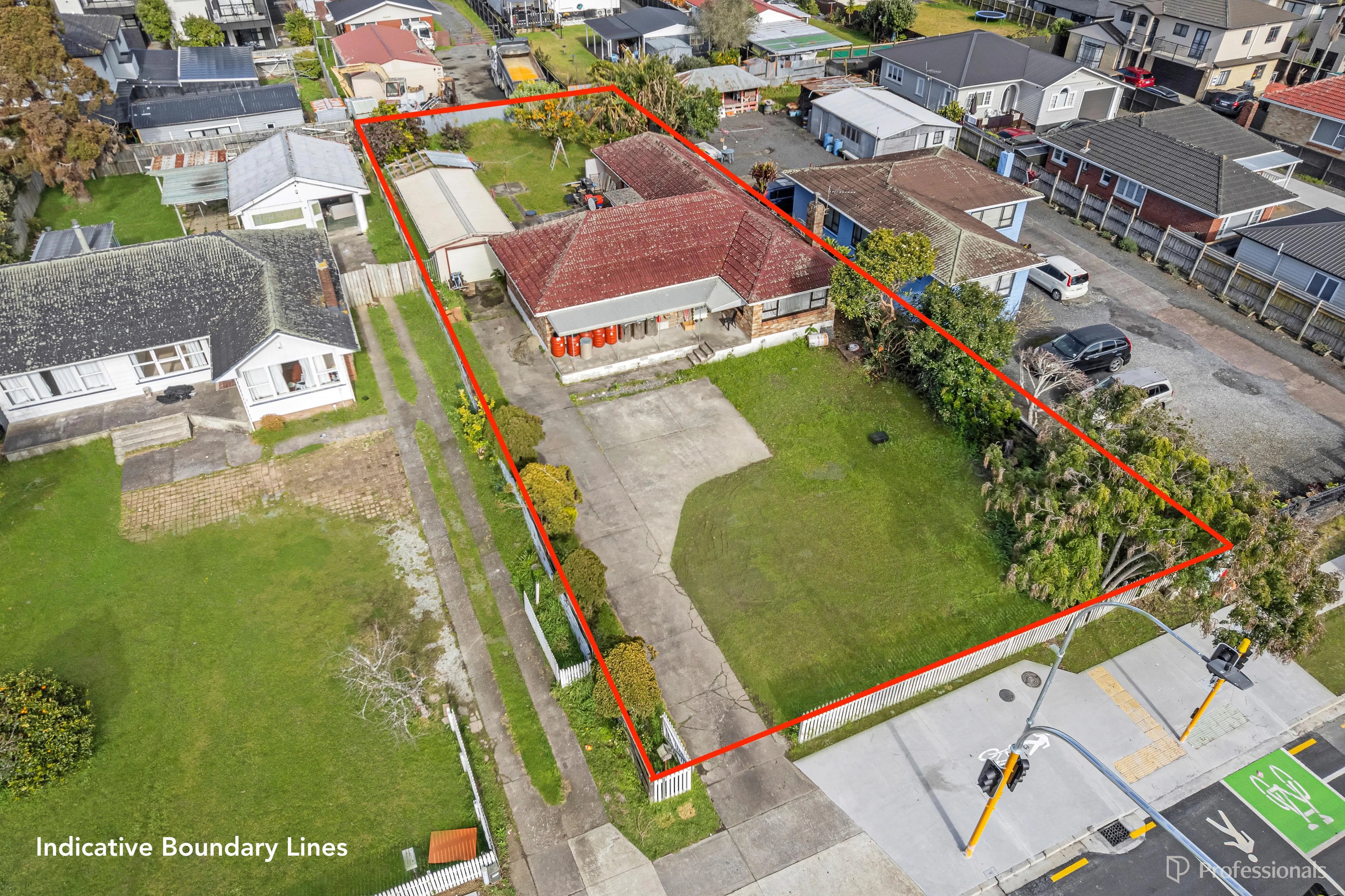 8 Buckland Road Mangere East, Manukau Carousel 1