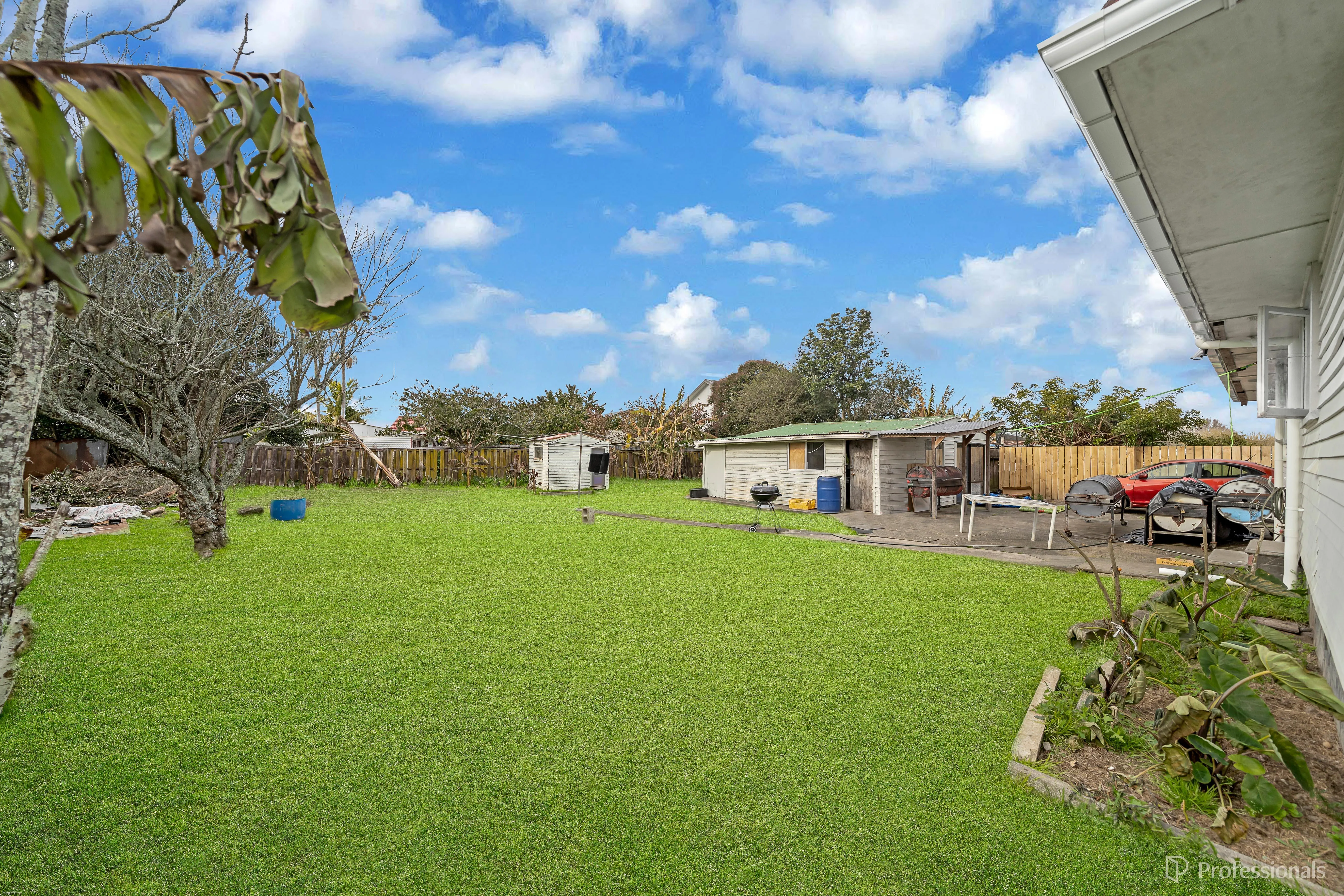 17 Kairanga Street Mangere East, Manukau Carousel 2