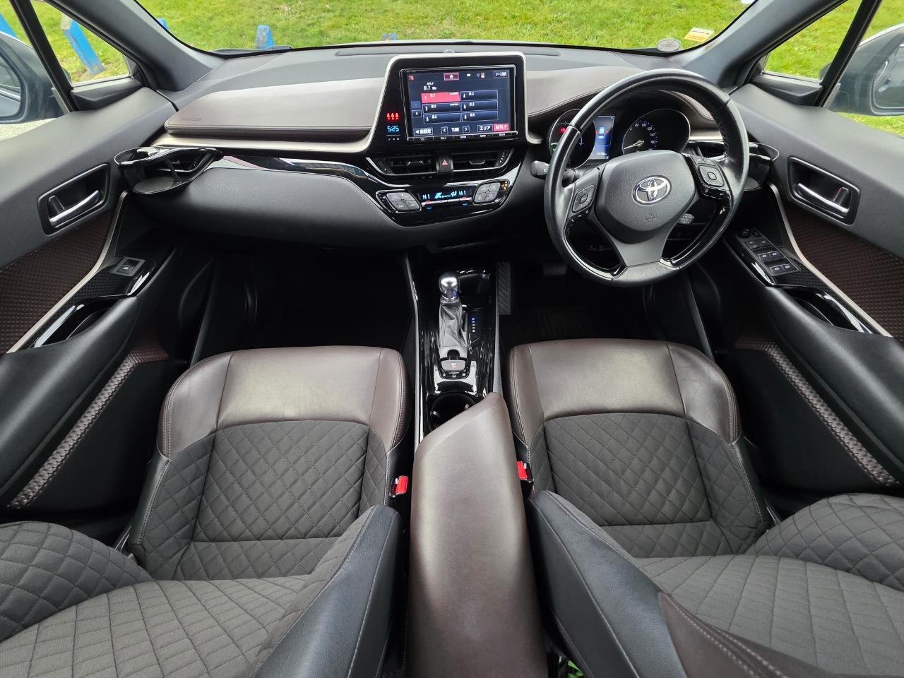 2017 Toyota C-HR 1.8ltr Hybrid**WGTN's BEST VALUE C-HR 'G' !! ** Carousel 11