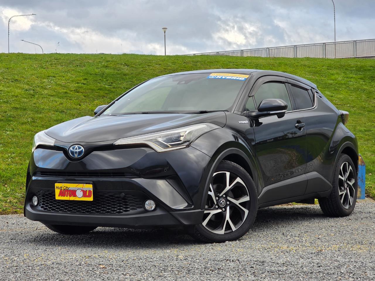 2017 Toyota C-HR 1.8ltr Hybrid**WGTN's BEST VALUE C-HR 'G' !! ** Carousel 13