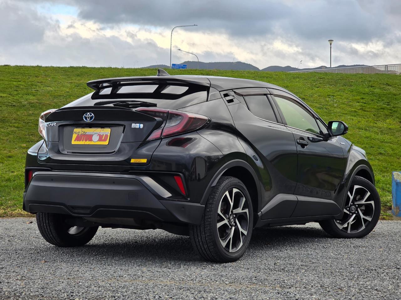 2017 Toyota C-HR 1.8ltr Hybrid**WGTN's BEST VALUE C-HR 'G' !! ** Carousel 15