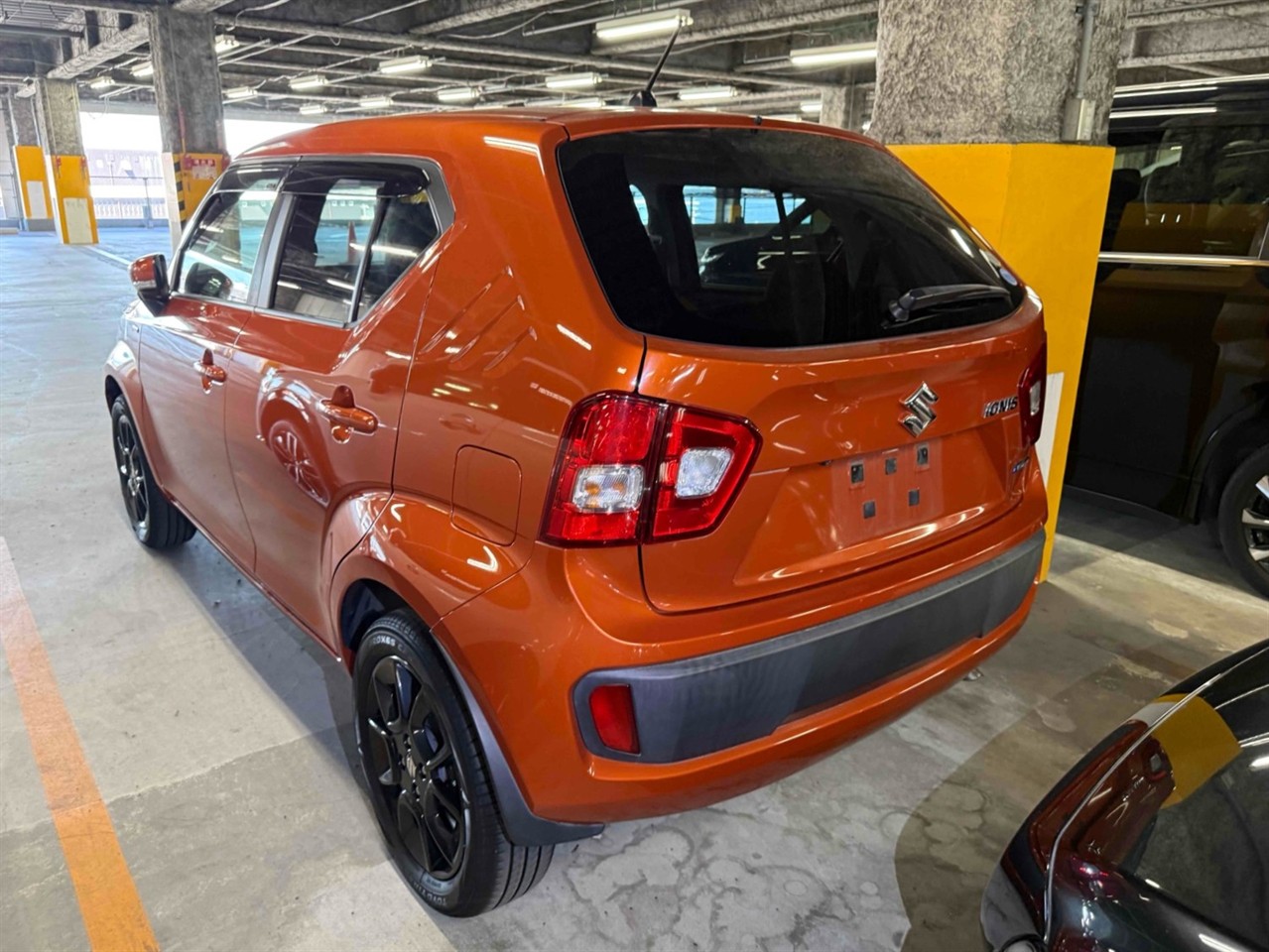 2016 Suzuki Ignis Hybrid **GREAT LOOKER- 360 CAMERAS** Carousel 6