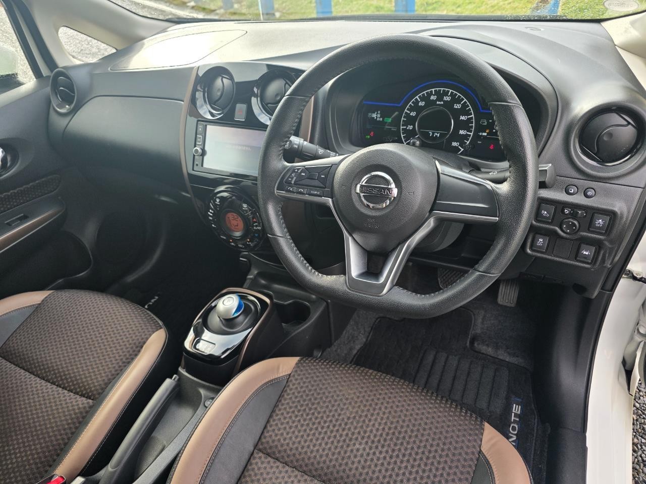 2017 Nissan Note e-Power Hybrid *MEDALIST - LEATHER* Carousel 13