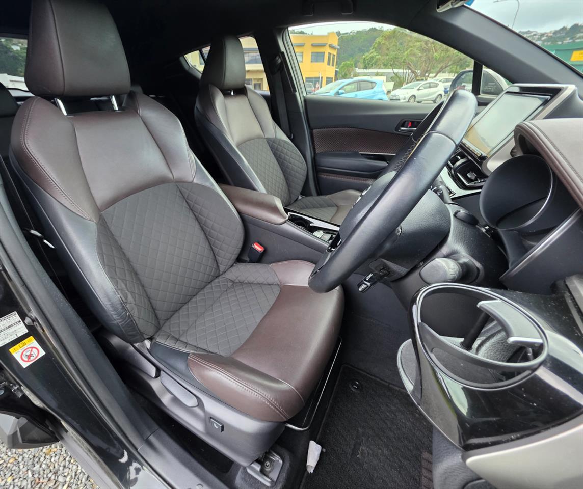 2017 Toyota C-HR 1.8ltr Hybrid**WGTN's BEST VALUE C-HR 'G' !! ** Carousel 16