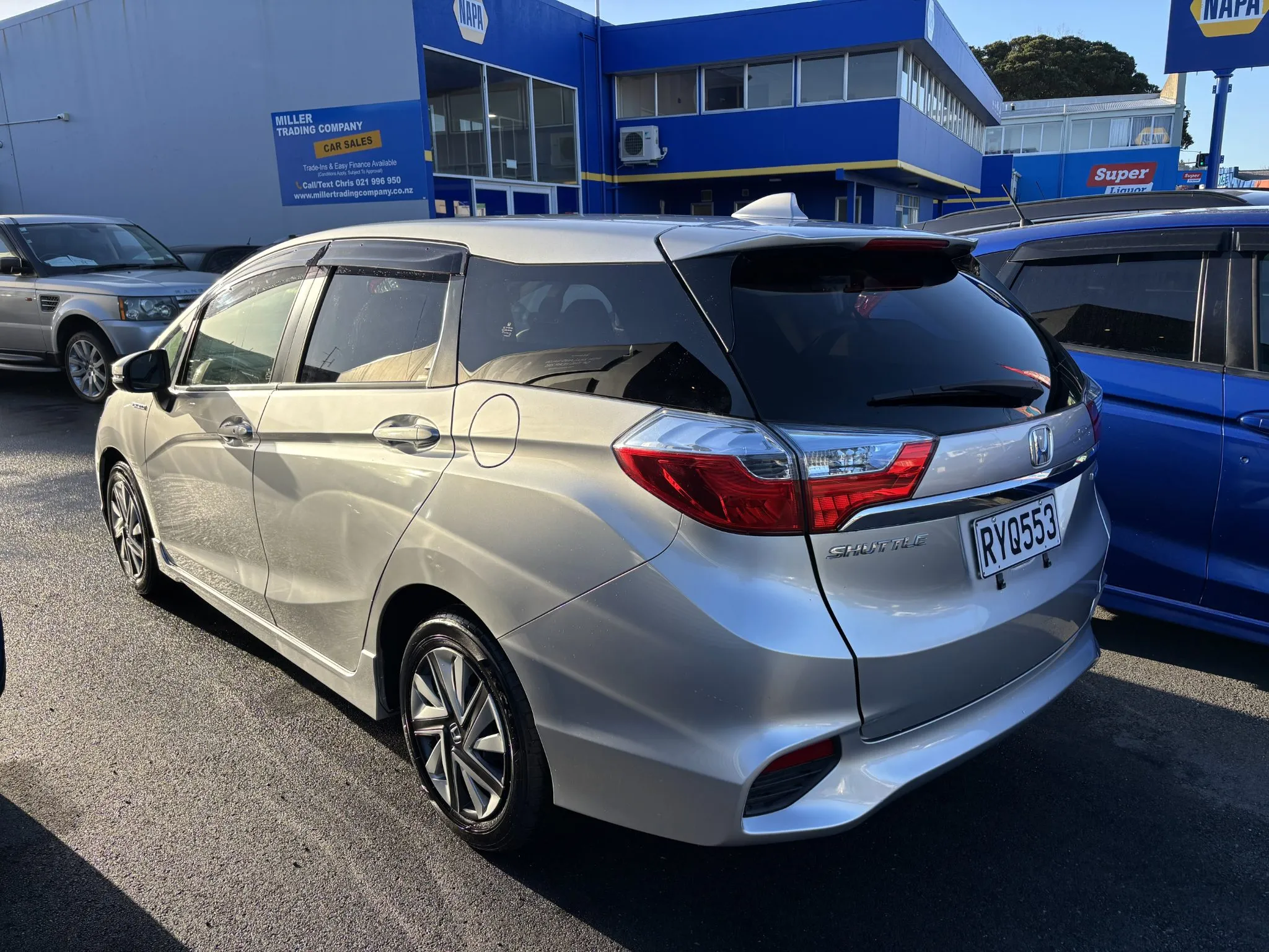 2015 Honda Shuttle Fit Hybrid Carousel 7