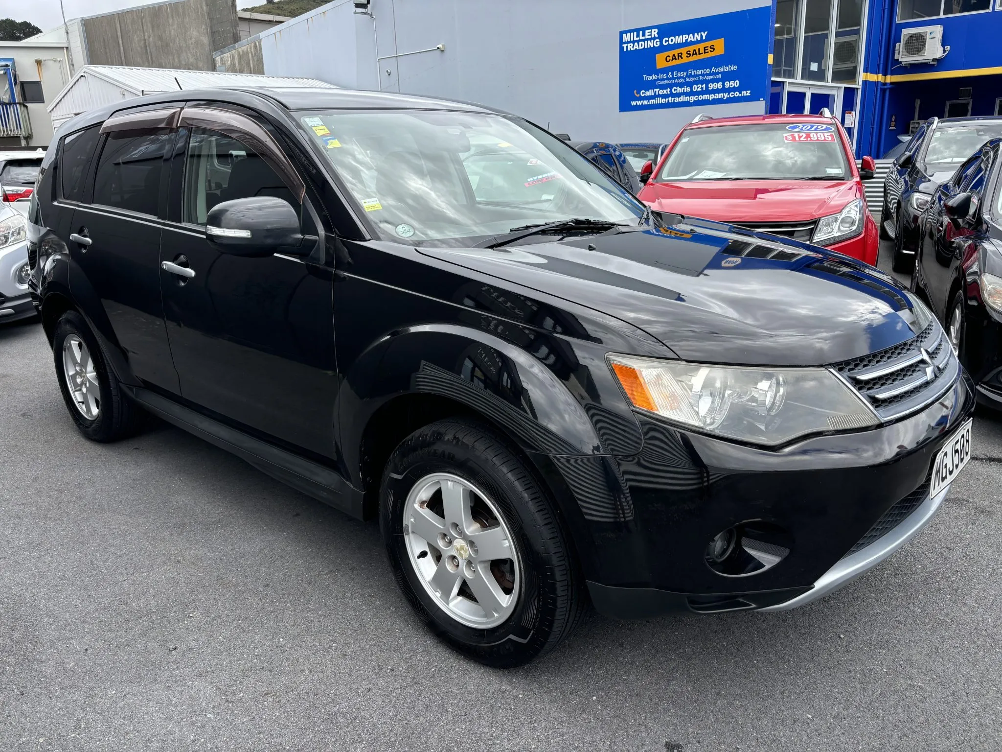 2009 Mitsubishi Outlander Carousel 9