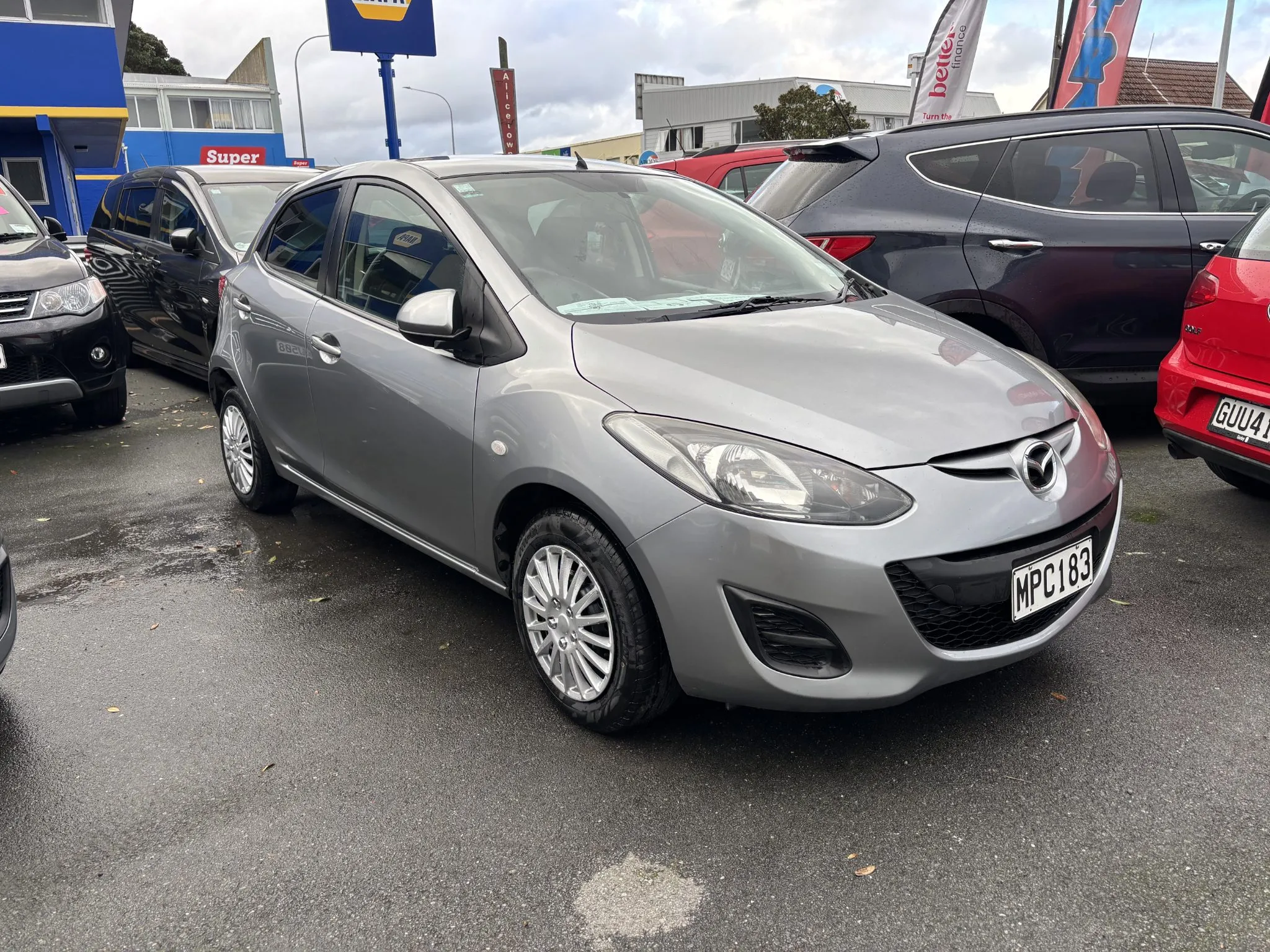 2014 Mazda Demio Carousel 10
