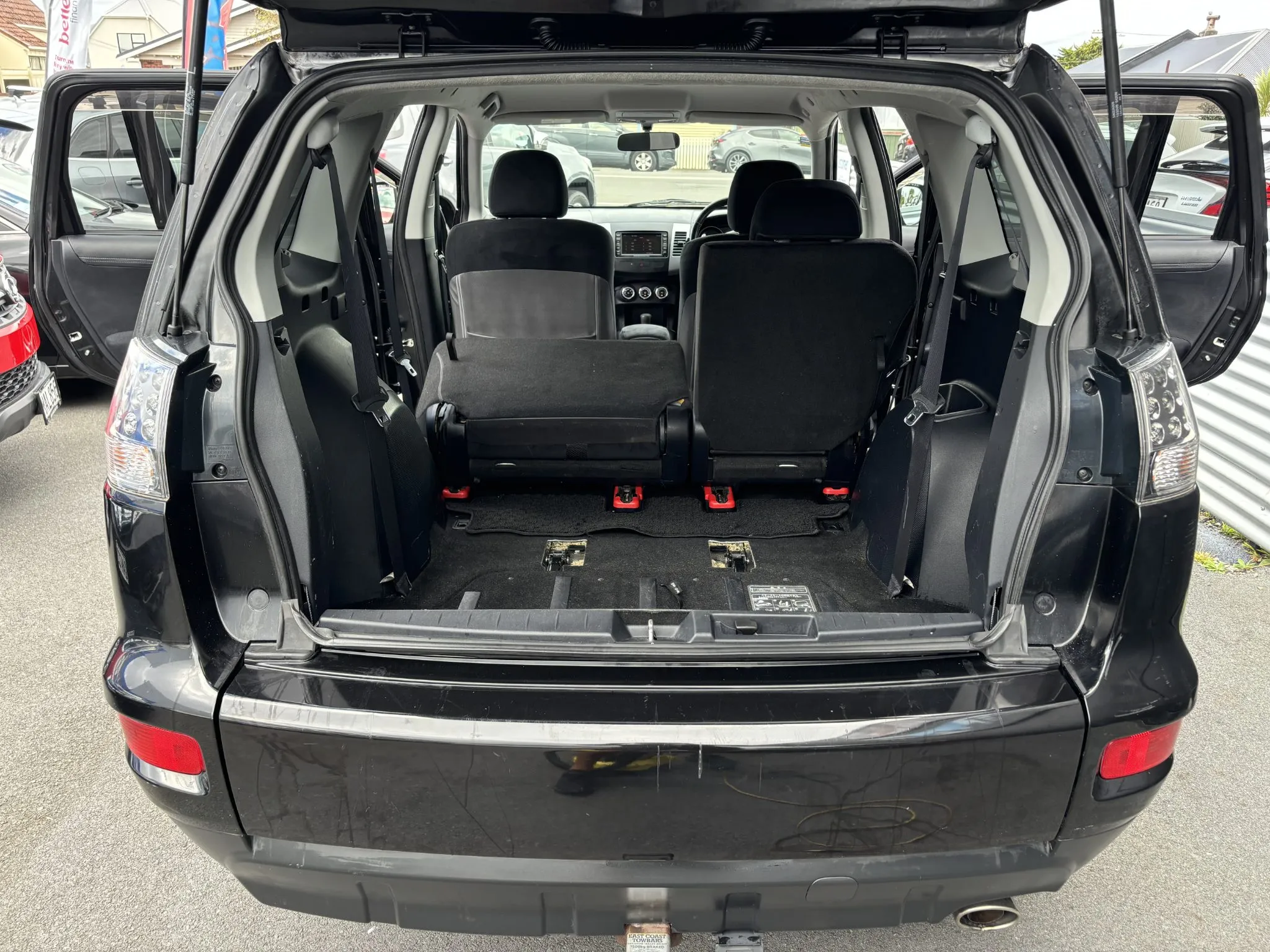 2009 Mitsubishi Outlander Carousel 6