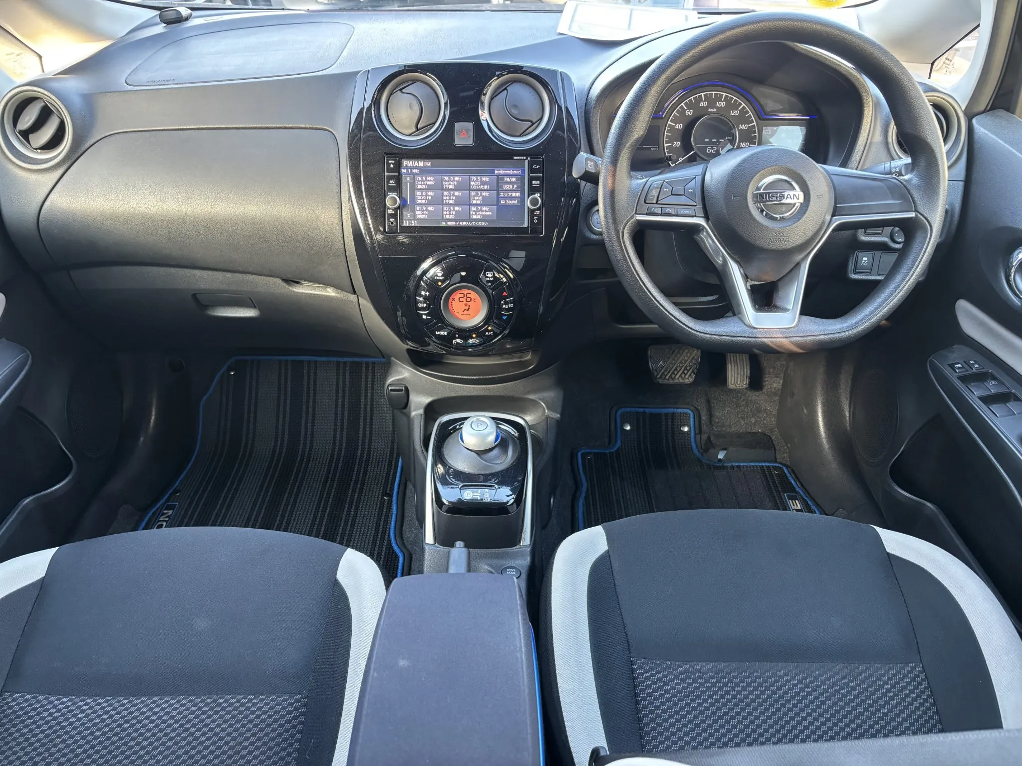 2018 Nissan Note Collage 1