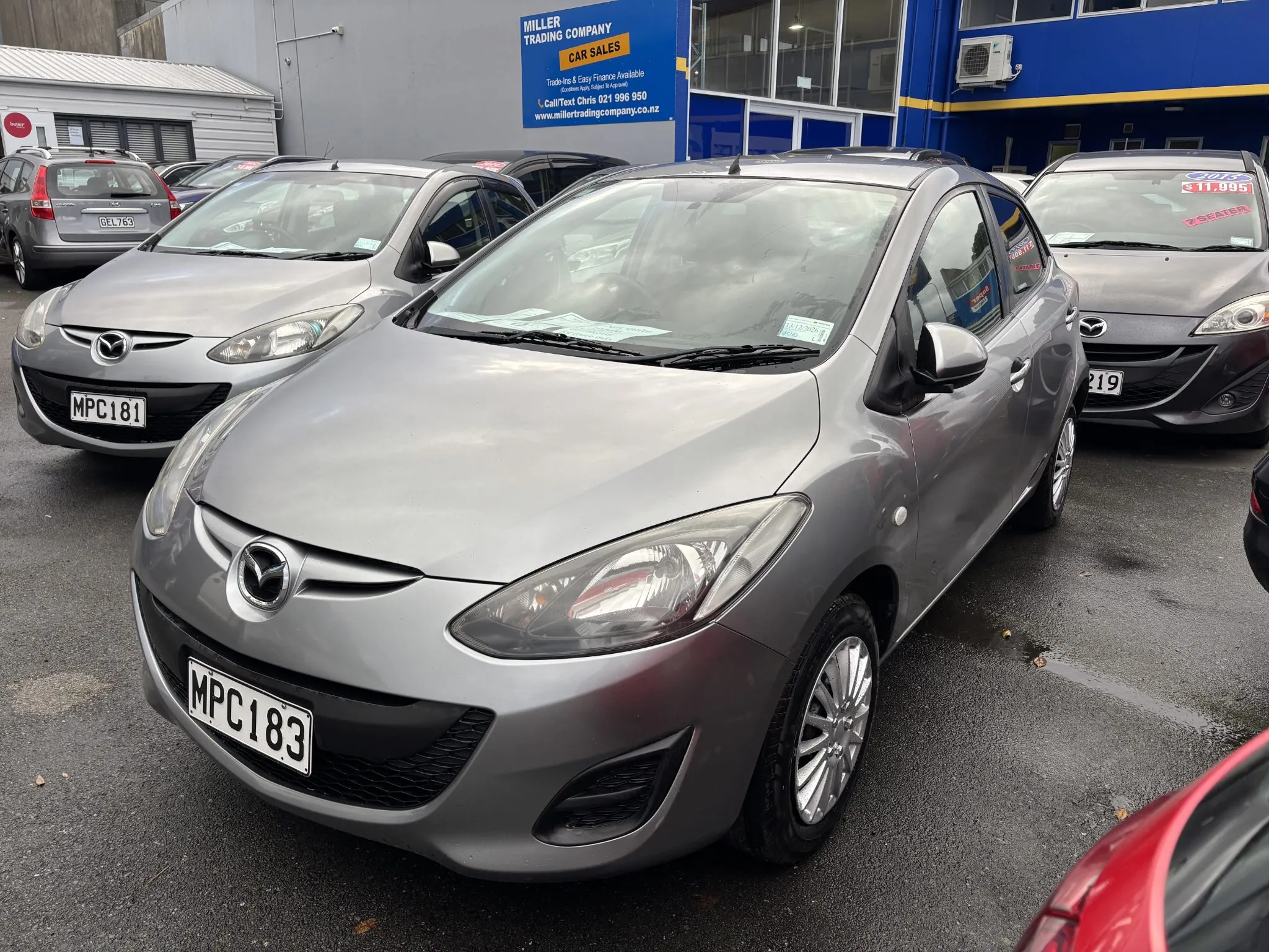 2014 Mazda Demio Carousel 9