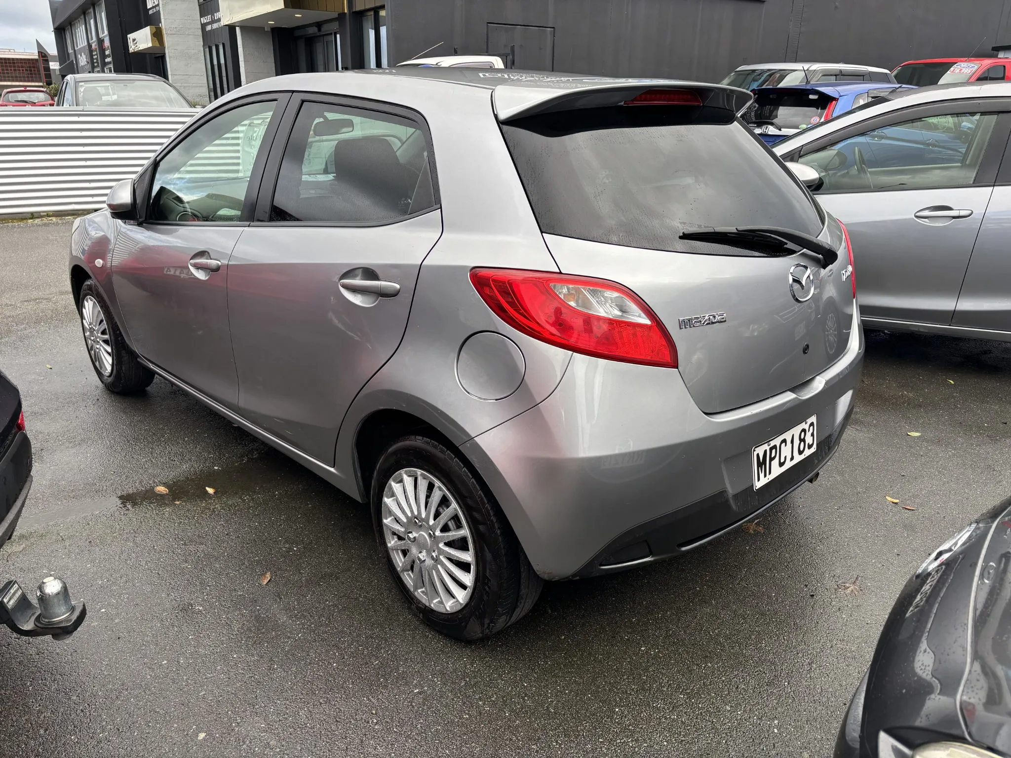 2014 Mazda Demio Carousel 8