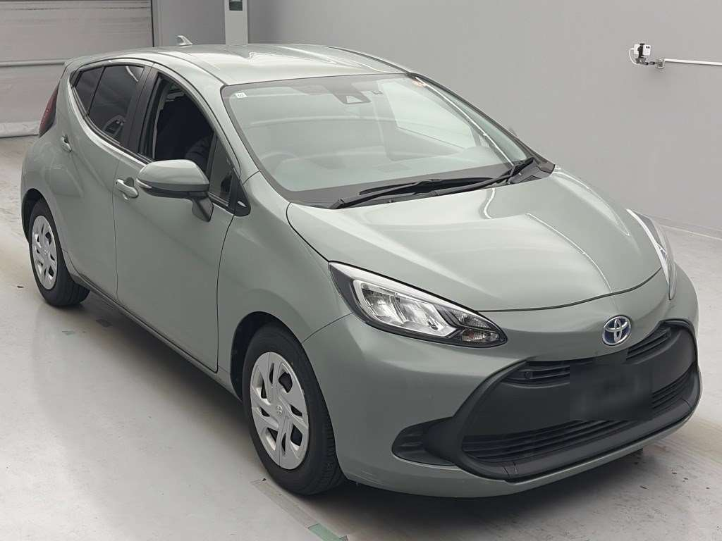 2022 Toyota Aqua Hybrid X