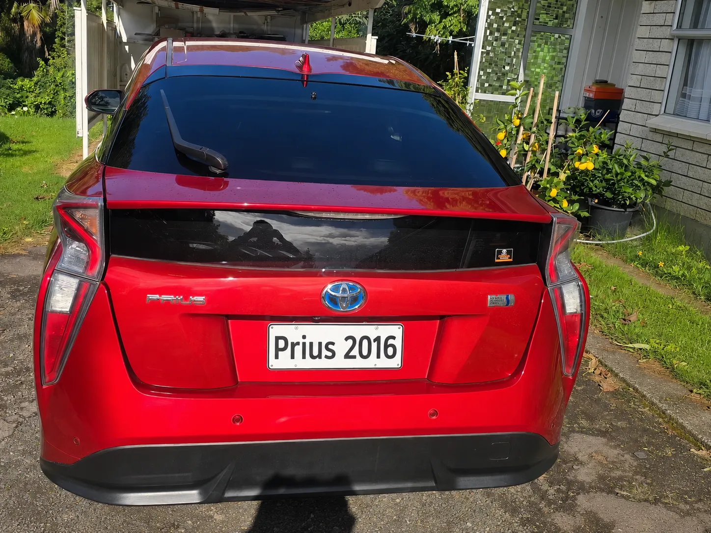 2016 Toyota Prius A Touring Spec – Rare Cherry Red Carousel 3