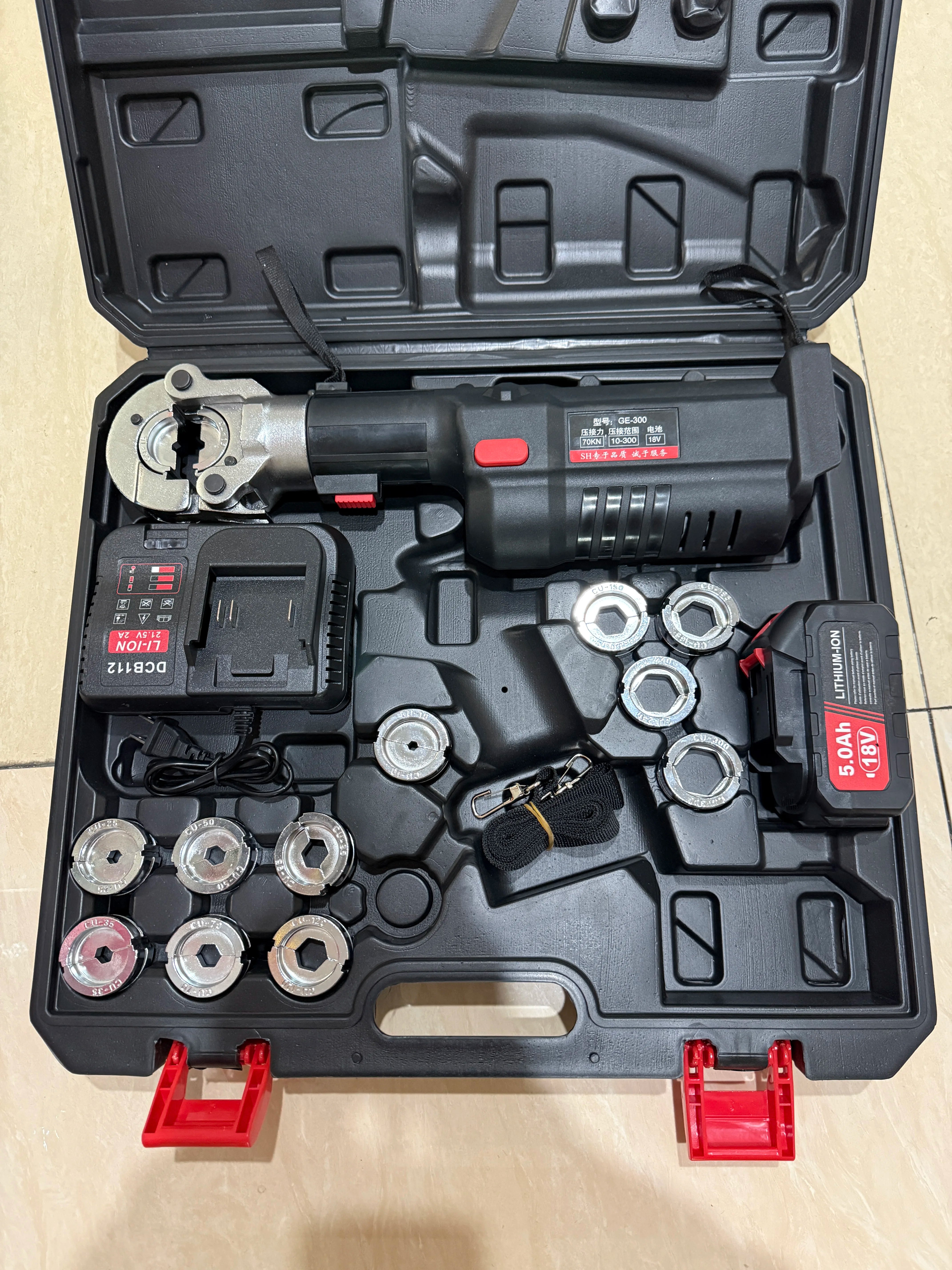 Electric Hydraulic Crimping Tool Kit | 12 Dies | 6T & 12T Models | 6AWG–800MCM Carousel 7
