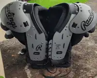 Football Gridiron Helmet n Pads  Carousel 2