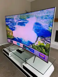 75" Samsung smart tv