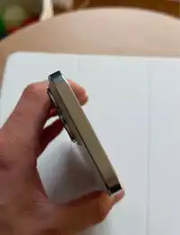 iPhone 16 Pro max  Carousel 5