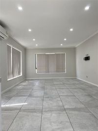Listing Thumbnail