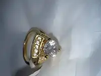 Ladies unique ring size 7 Carousel 1