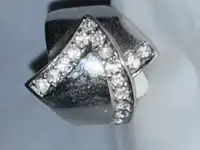 Ladies designer ring size 7