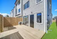 Listing Thumbnail