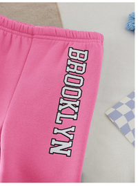 2pcs Baby Girl Letter Print Fleece Sweatshirt & Flare Pants 