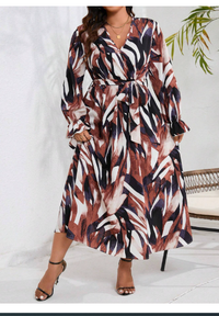  Plus Size Floral Printed Dress With Ruffle Sleeves Carousel 2