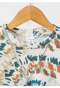 Young Boy Tie Dye Sweatshirt & Jeans Carousel 1