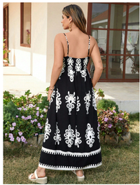 Plus Size Floral Black & White Contrast Color Sleeveless Dress Boho Cowgirl Outfit Carousel 2