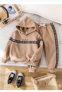 Boys Casual Cute Graphic Sporty Street Style Pullover Hoodie And Relaxed Fit Knit Pants Set