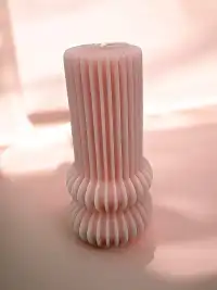 Ribbed Elegance Candle