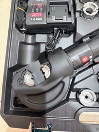 Electric Hydraulic Crimping Tool Kit | 12 Dies | 6T & 12T Models | 6AWG–800MCM Carousel 10
